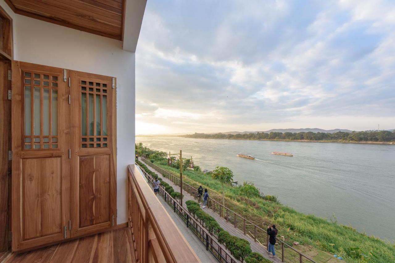 Chiangkhan River Walk Hotel チェンカーン エクステリア 写真